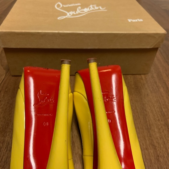 Christian Louboutin  Lady Peep Toe - Picture 2 of 7